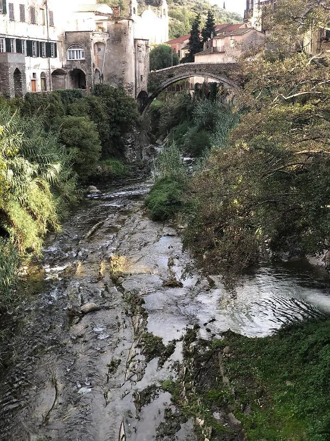 ** Vendégház Affitta Camere Da Lalla Dolcedo Olaszország